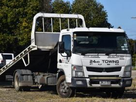 AA 24hr Towing 
